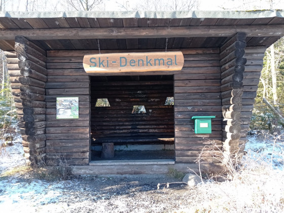 Wandernadel Tour "Skidenkmal"